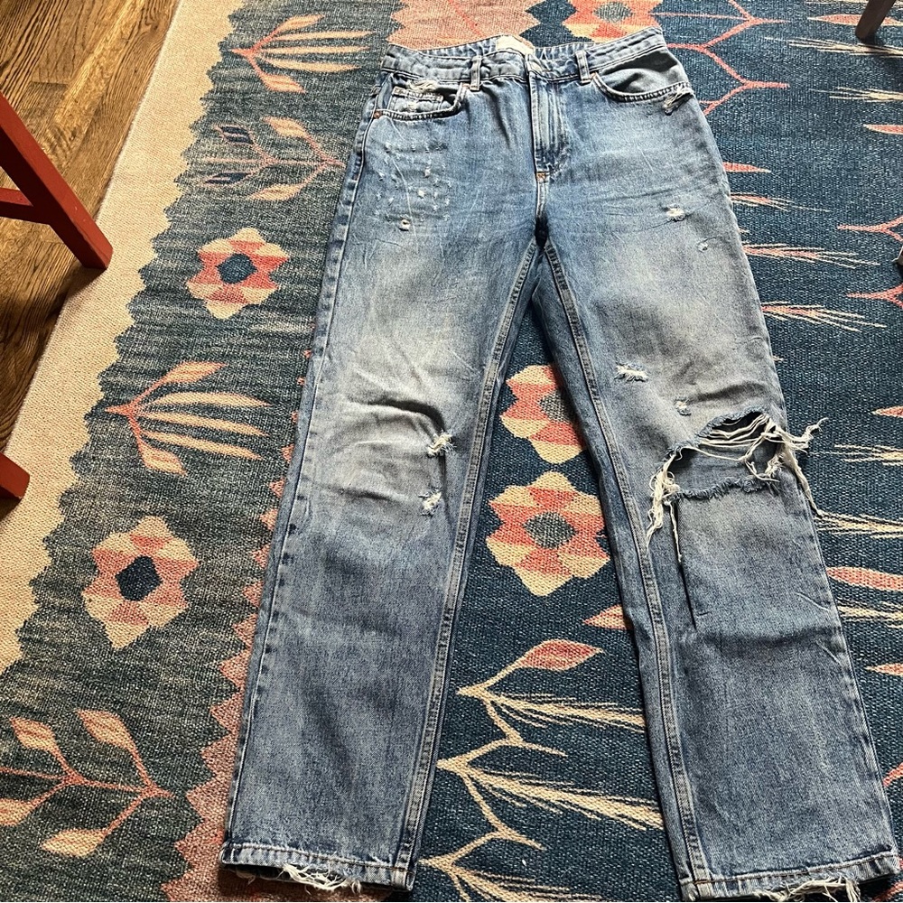 Free People We the Free Distressed Straight Leg Jeans 27